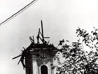 Granatama oštećena crkva sv. Lovre 1991. godine (1)